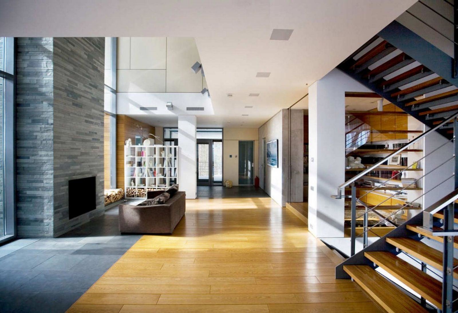 Hình ảnh xưởng sản xuất đồ gỗ của Luxury Design Việt Nam